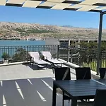 شقة Antea