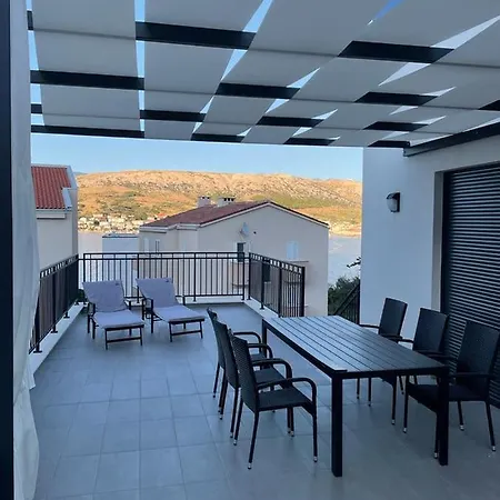Antea Appartement Pag Town