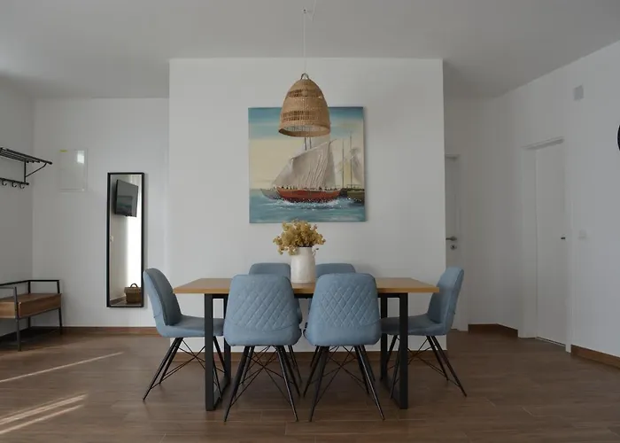 Antea Apartman Pag Town